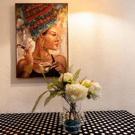 Little House In Center Apartment Almeria Luaran gambar